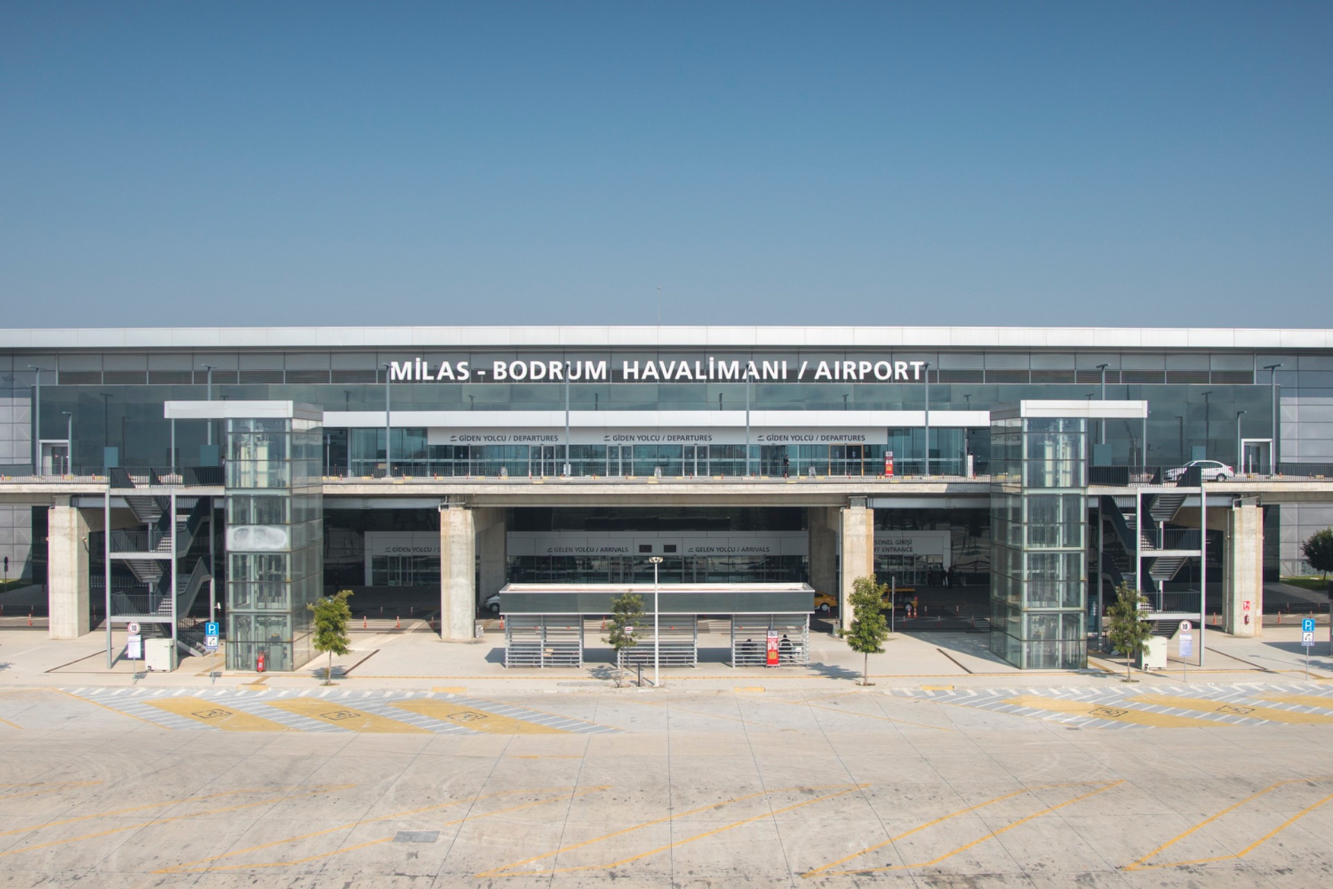 Milas - Bodrum dahil TAV'ın dört havalimanı dünyanın en iyileri arasında
