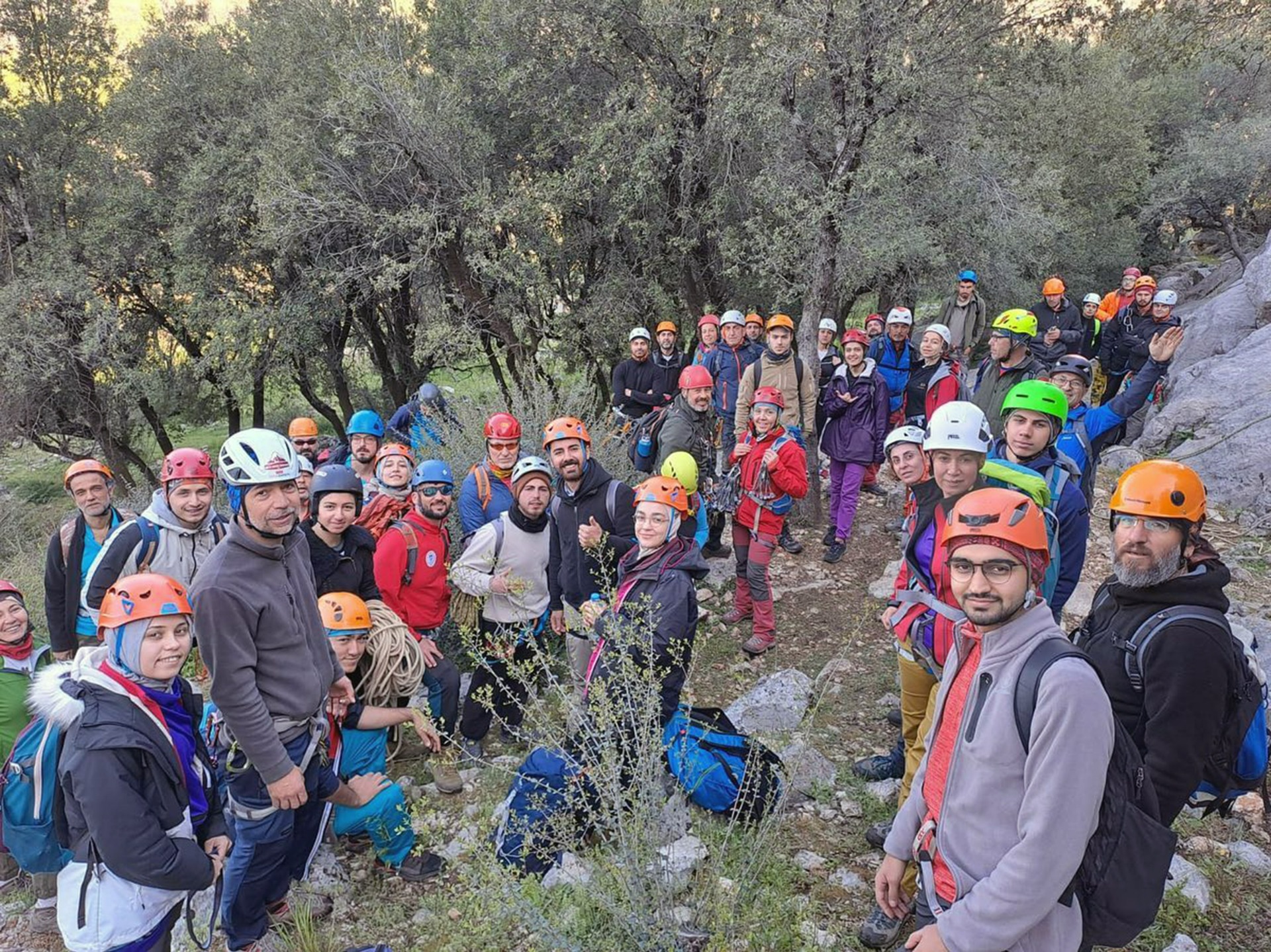 Muğlalı dağcılar yaz dağcılık temel eğitimi kampına katıldı