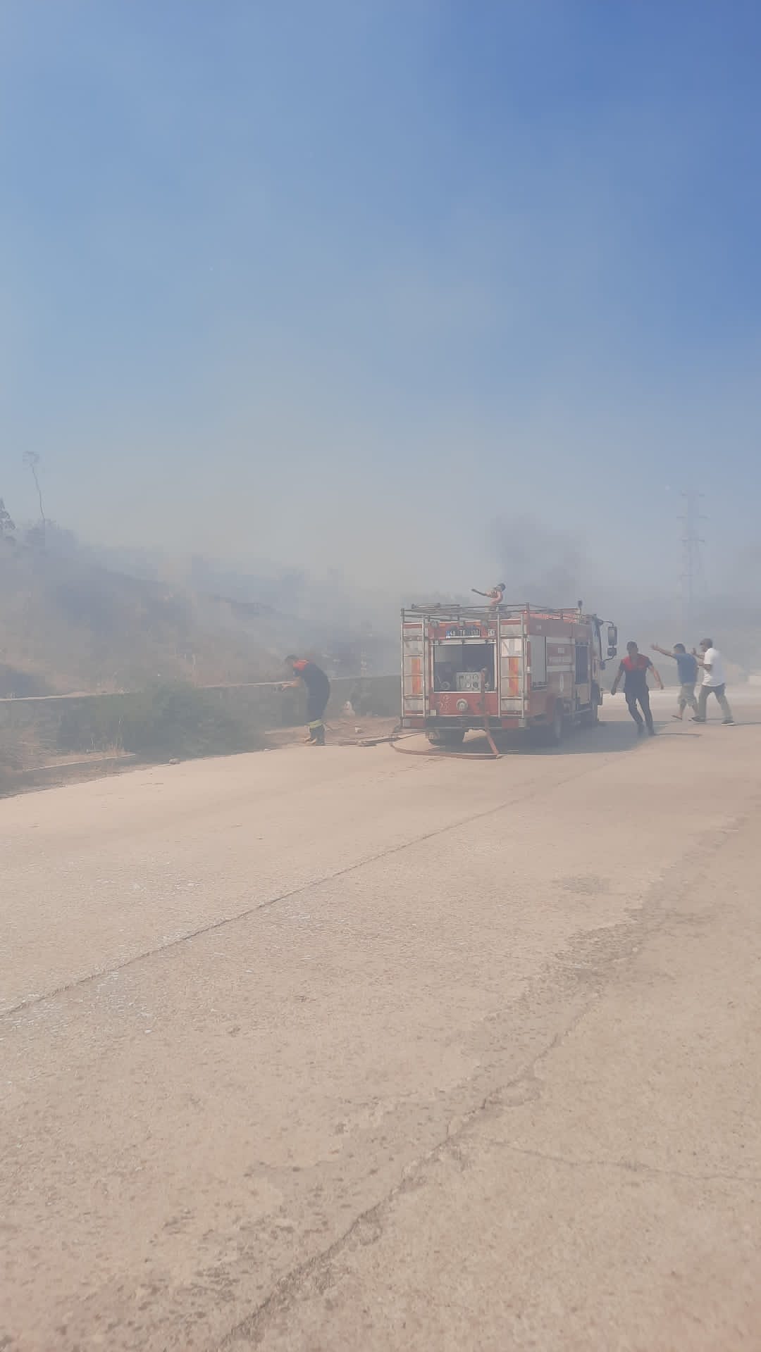 SON DAKİKA! Bodrum'un Küçükbük koyu Bayraktepe'de makilik alanda yangın paniği yaşandı! 