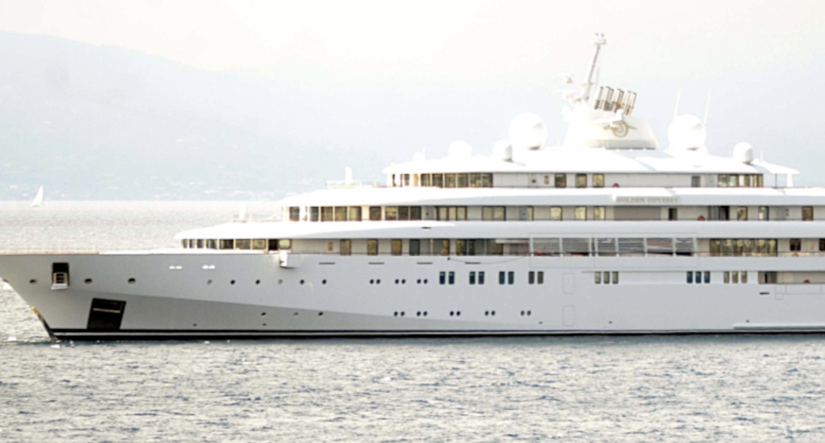 Dünyaca ünlü ultra lüks motor yat ‘Golden Odyssey’ Bodrum’a sığamadı