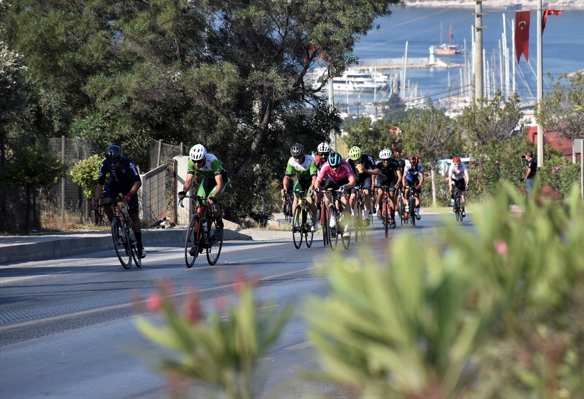 2. ULUSLARARASI CORELLİ BODRUM HALİKARNAS GRANFONDO BİSİKLET YARIŞLARI BAŞLADI