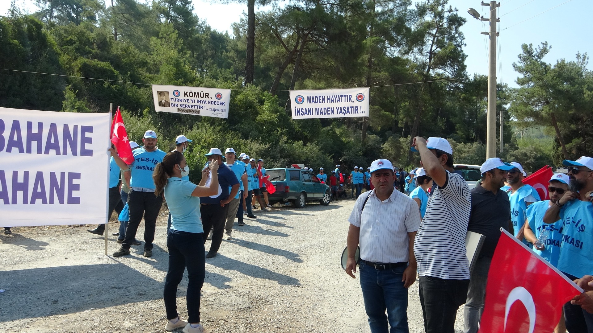 Milas'ta bu defa termik santral çalışanları ve yakınları eylem başlattı  