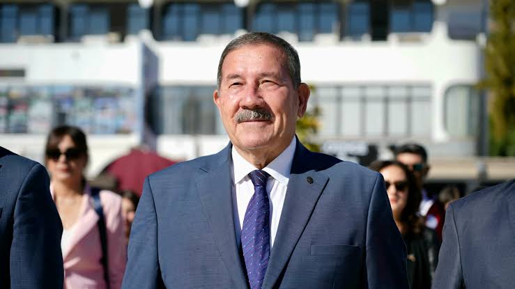 Milas Belediye Başkanlığı görevinden uzaklaştırılan Topuz, Burdur Cezaevi'ne nakledildi