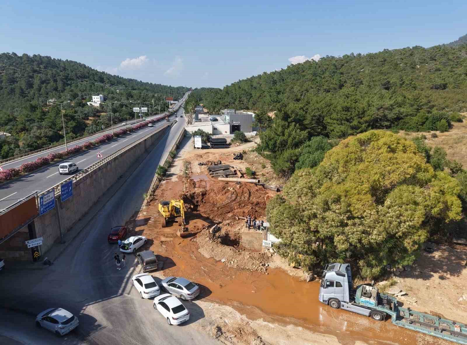 Su kesintisinin önüne geçmek için Torba ana depo hattı üçe ayrılıyor