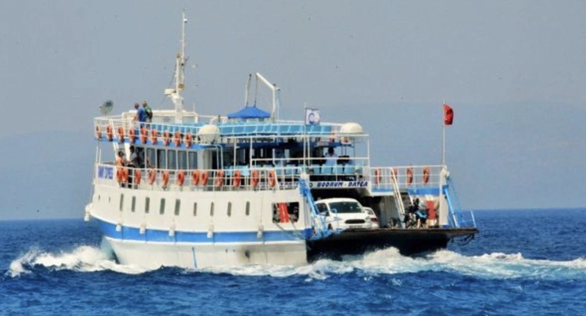 Bodrum’da Feribot Seferleri İptal Edildi
