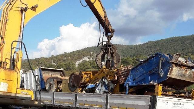 BODRUM'DA HURDALAR GERİ DÖNÜŞÜME GÖNDERİLİYOR