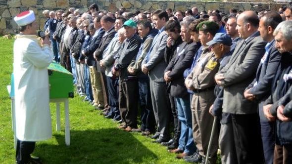 SEYFİ USLU SON YOLCULUĞUNA UĞURLANDI