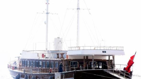 YUNANİSTAN'DA EL KONULAN YAT BODRUM'DA