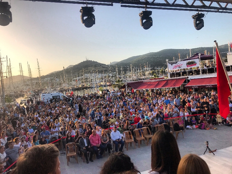 BODRUM’DA “29 NİSAN DÜNYA DANS GÜNÜ” KUTLAMALARI… BU YIL 23’ÜNCÜ KEZ DÜZENLENİYOR 