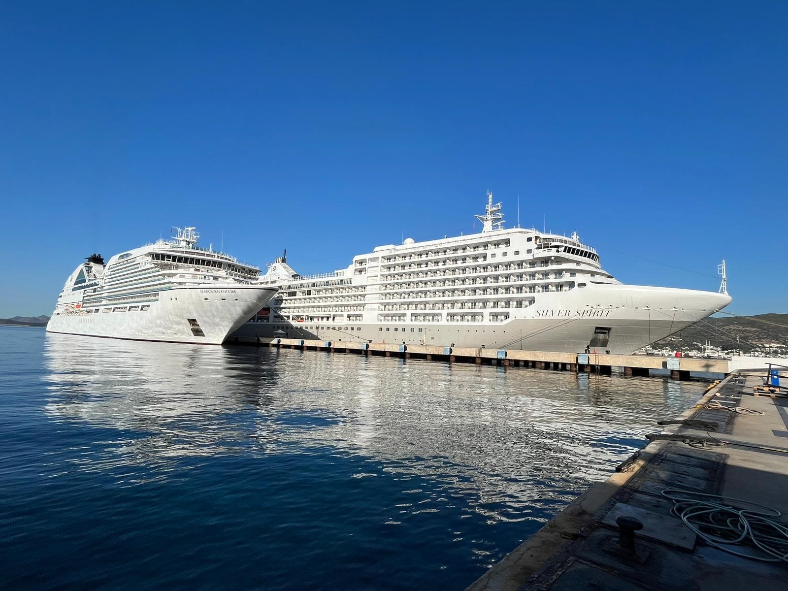 Bodrum'a denizden gelen turist sayısı 100 bini geçti