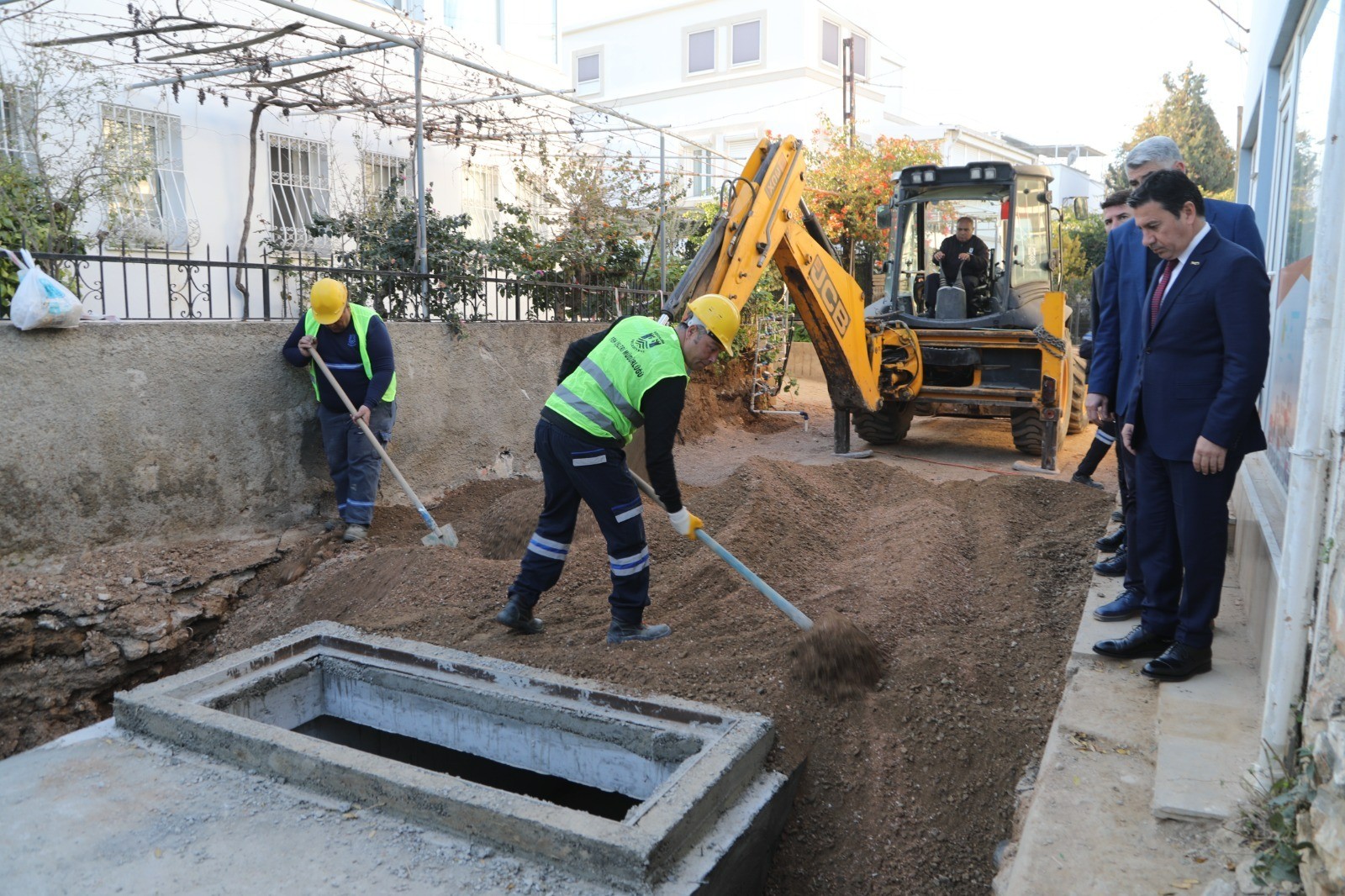 Bodrum Dere Sokak'ta çalışmalar devam ediyor