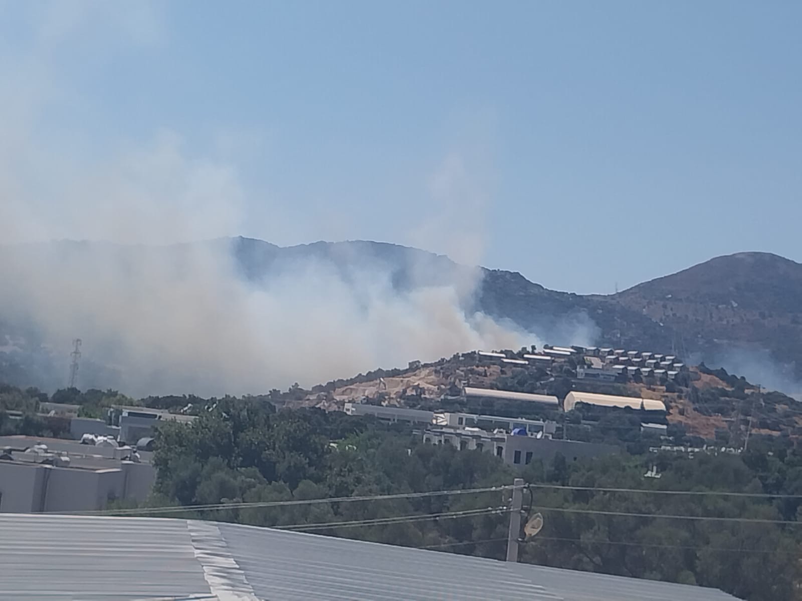 Bodrum Yaka’da çıkan yangın kontrol altına alındı