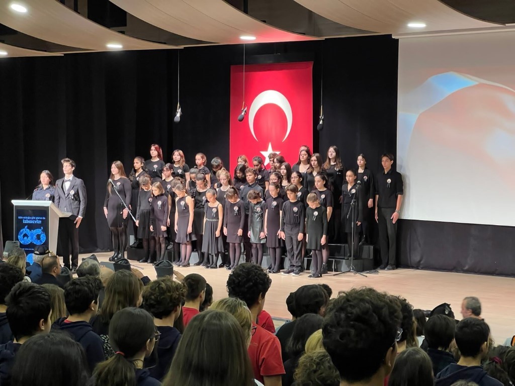 Yüce önderimiz Atatürk, Bodrum’da düzenlenen törenle anıldı