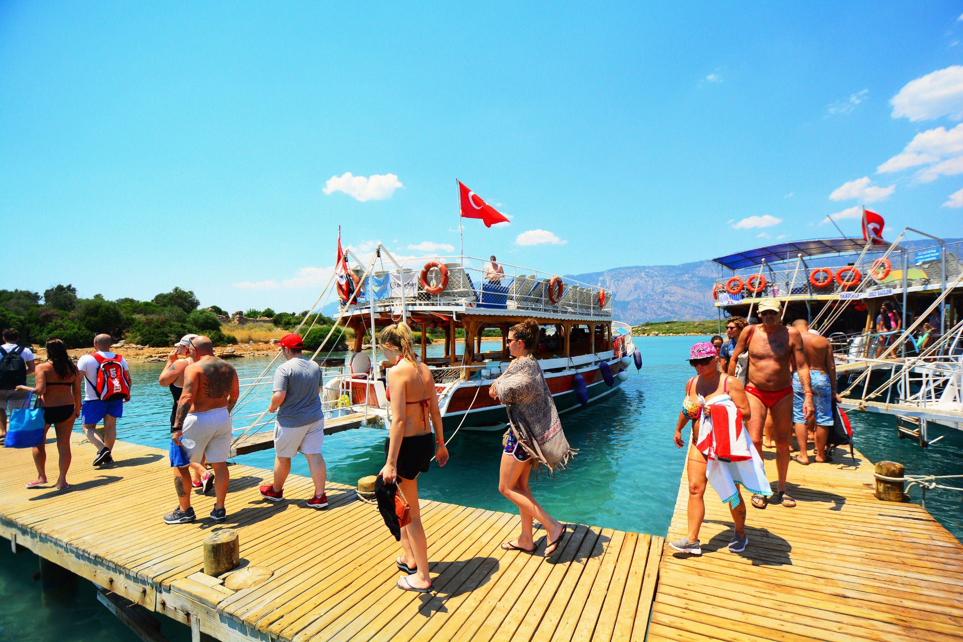 Turizmciler sezondan umutlu... Bodrum'da 1 milyon turist hedefi! 