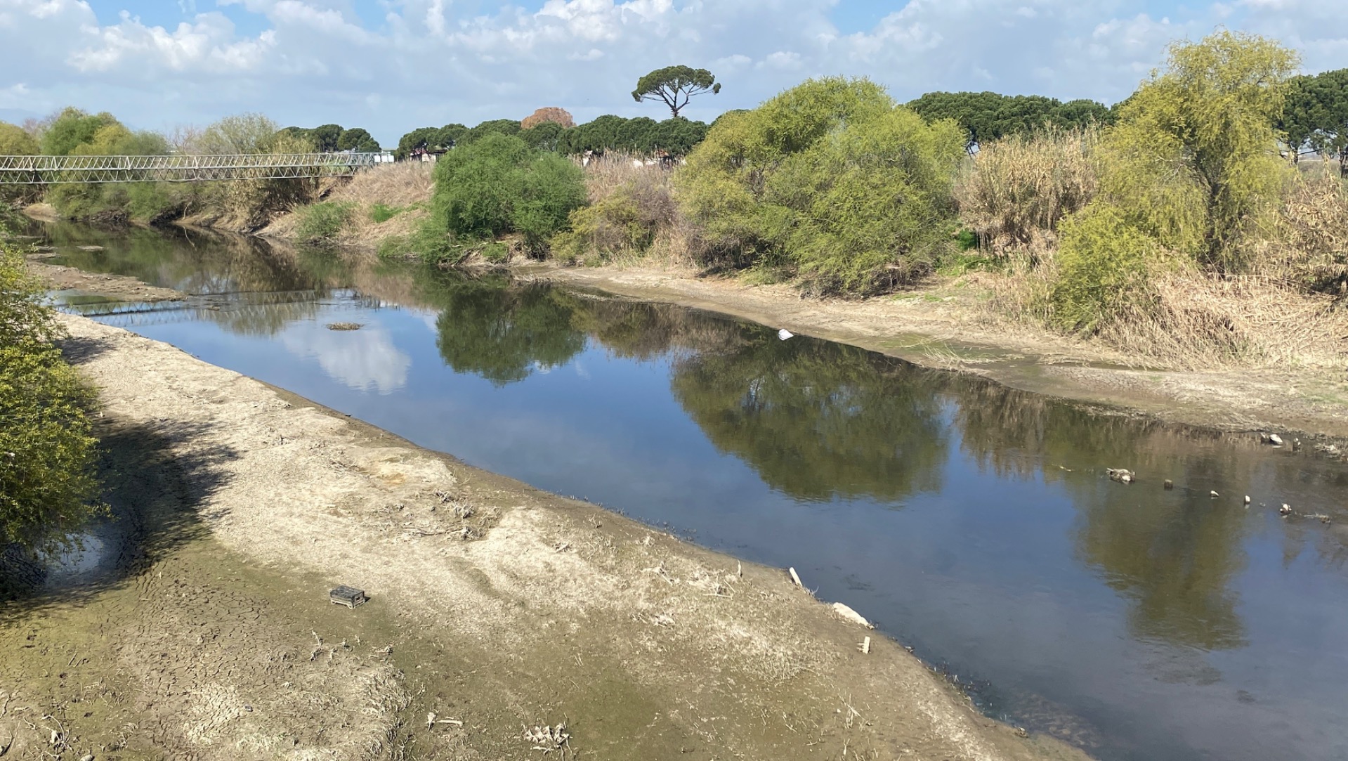 Büyük Menderes Nehri kuraklık tehlikesi ile karşı karşıya!