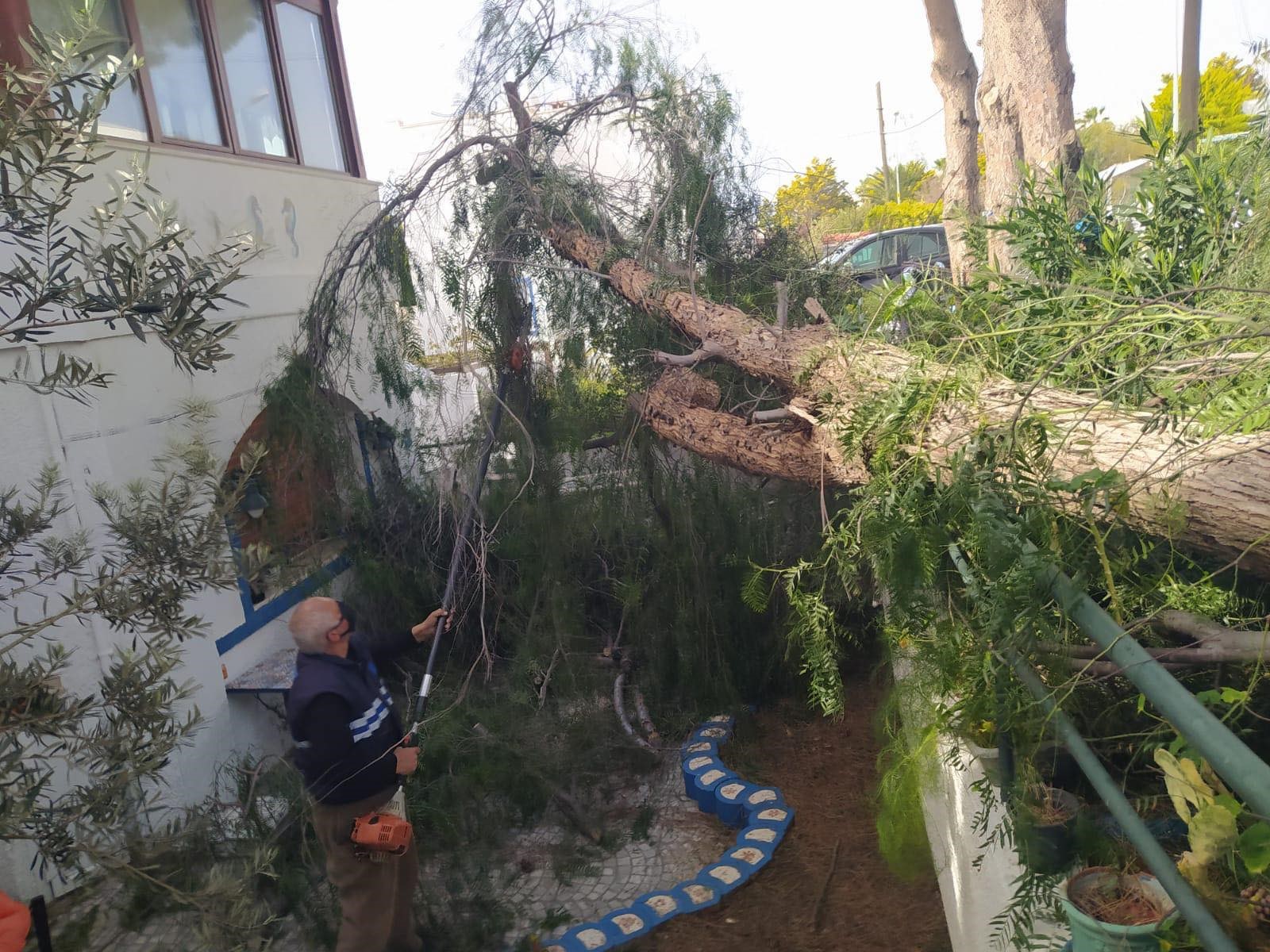 Bodrum’da fırtına ve sağanak etkili oluyor