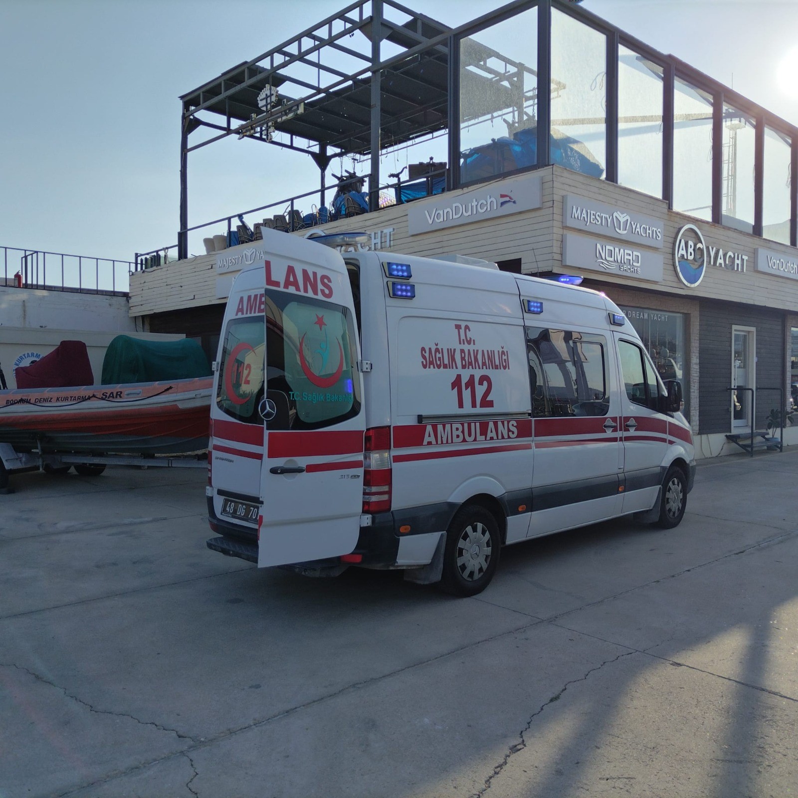 Yaralı turiste hızlı müdahale