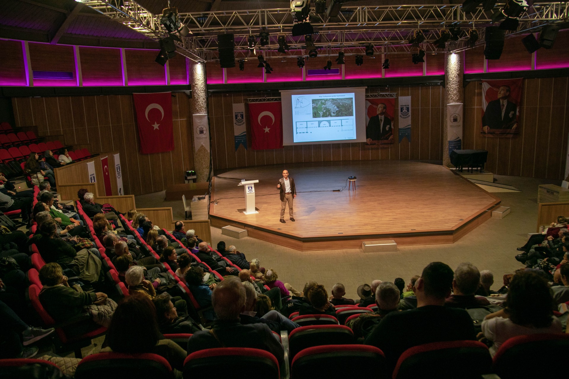 Akademia Vakfı Tarih Konferansları - Stratoneika