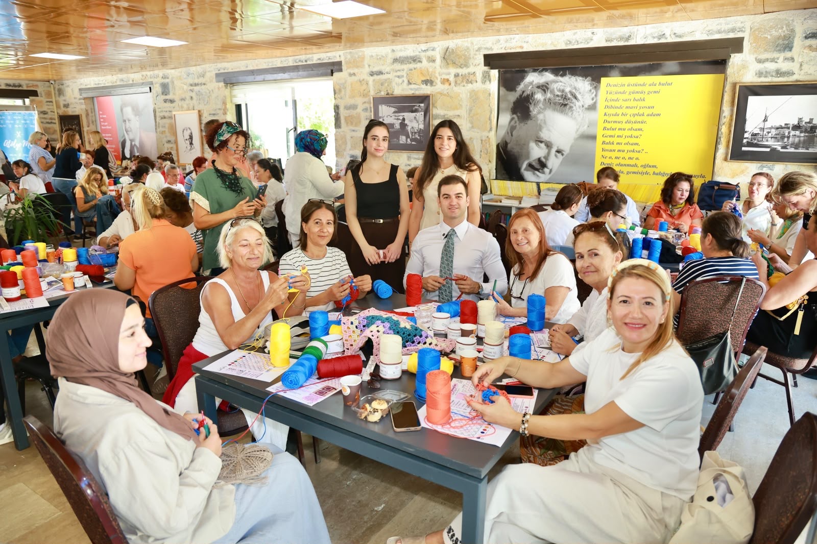 “Bodrumlu Kadınlar Sokak İçin Örüyor” Projesi Başladı