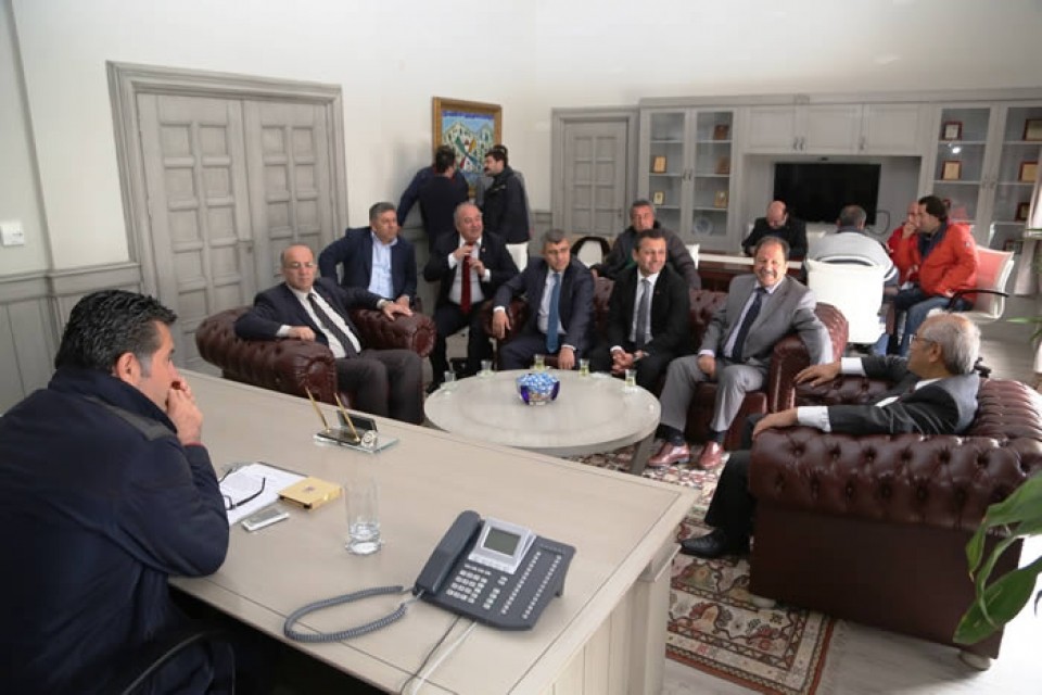 BARIŞ İÇİNDE GEÇTİ
