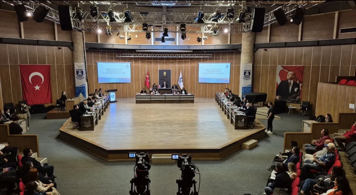 Faik Karakaya’nın mazbatası iptal edildi, meclis üyeliği düştü…