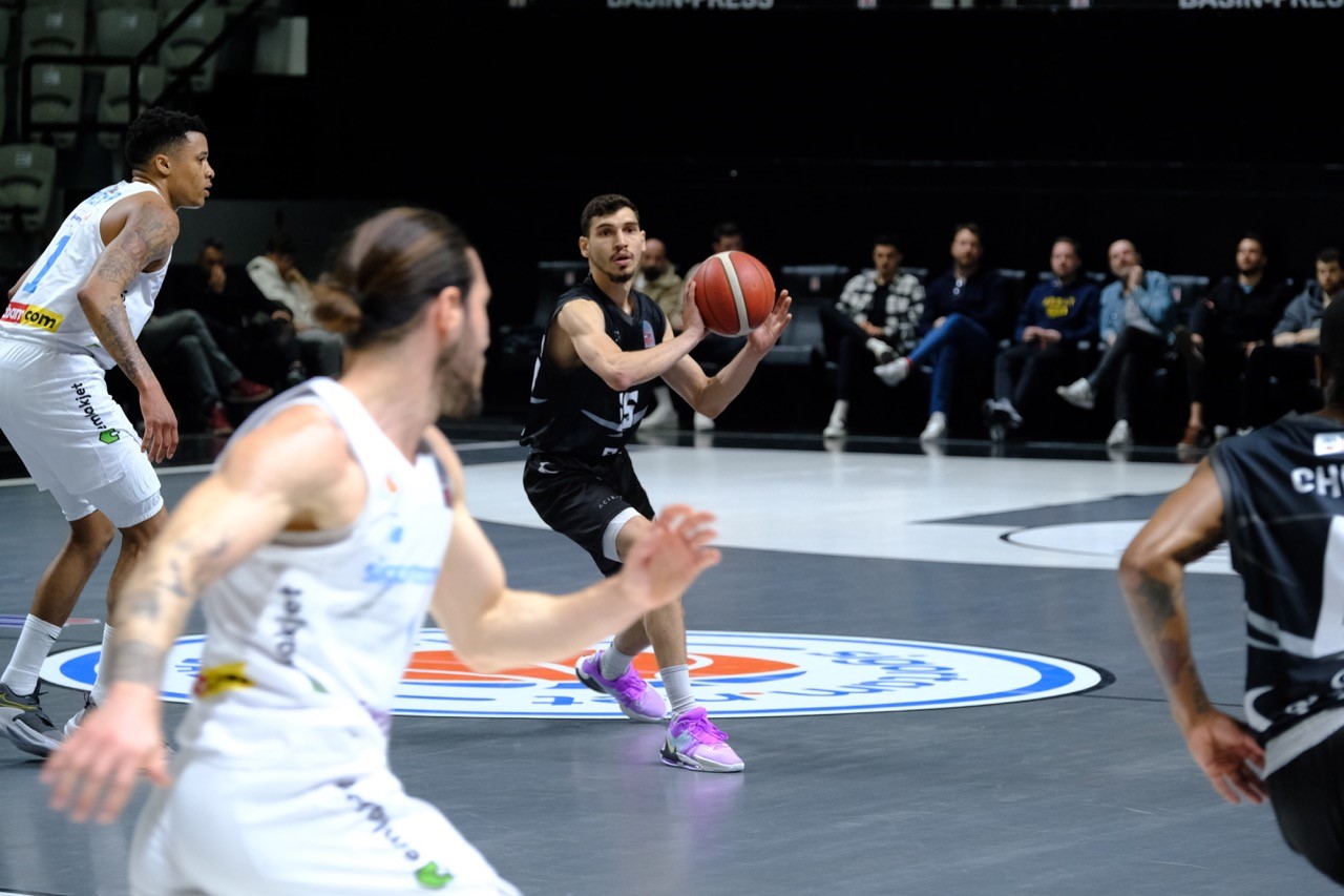 Çağdaş Bodrum Spor şampiyonluk yolunda