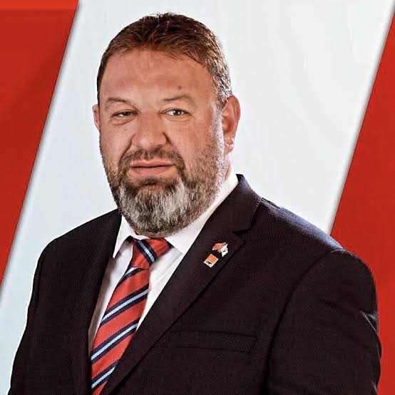 Faik Karakaya’nın mazbatası iptal edildi, meclis üyeliği düştü…