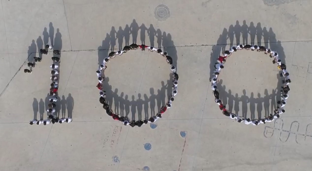  Bodrum’da öğrencilerden 100’üncü Yıl Marşı