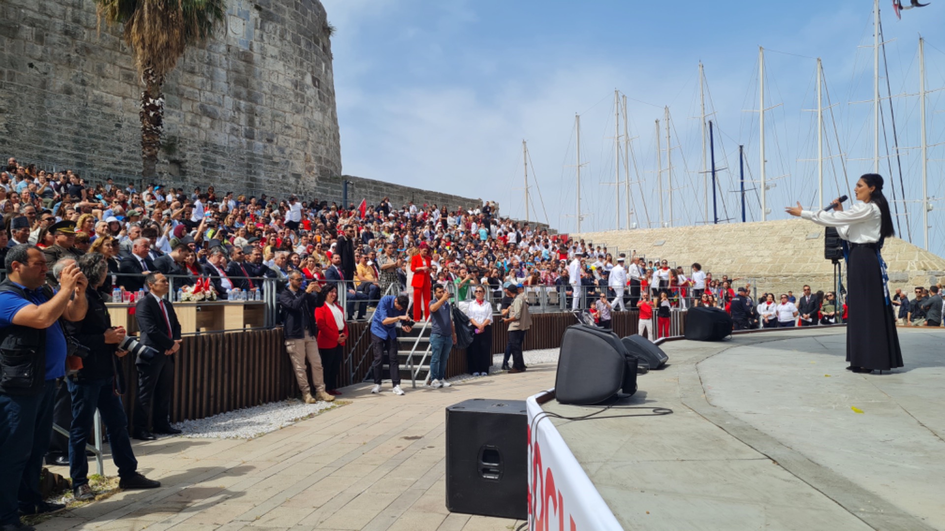 Bodrum Kalesi'nde coşkulu 23 Nisan kutlaması