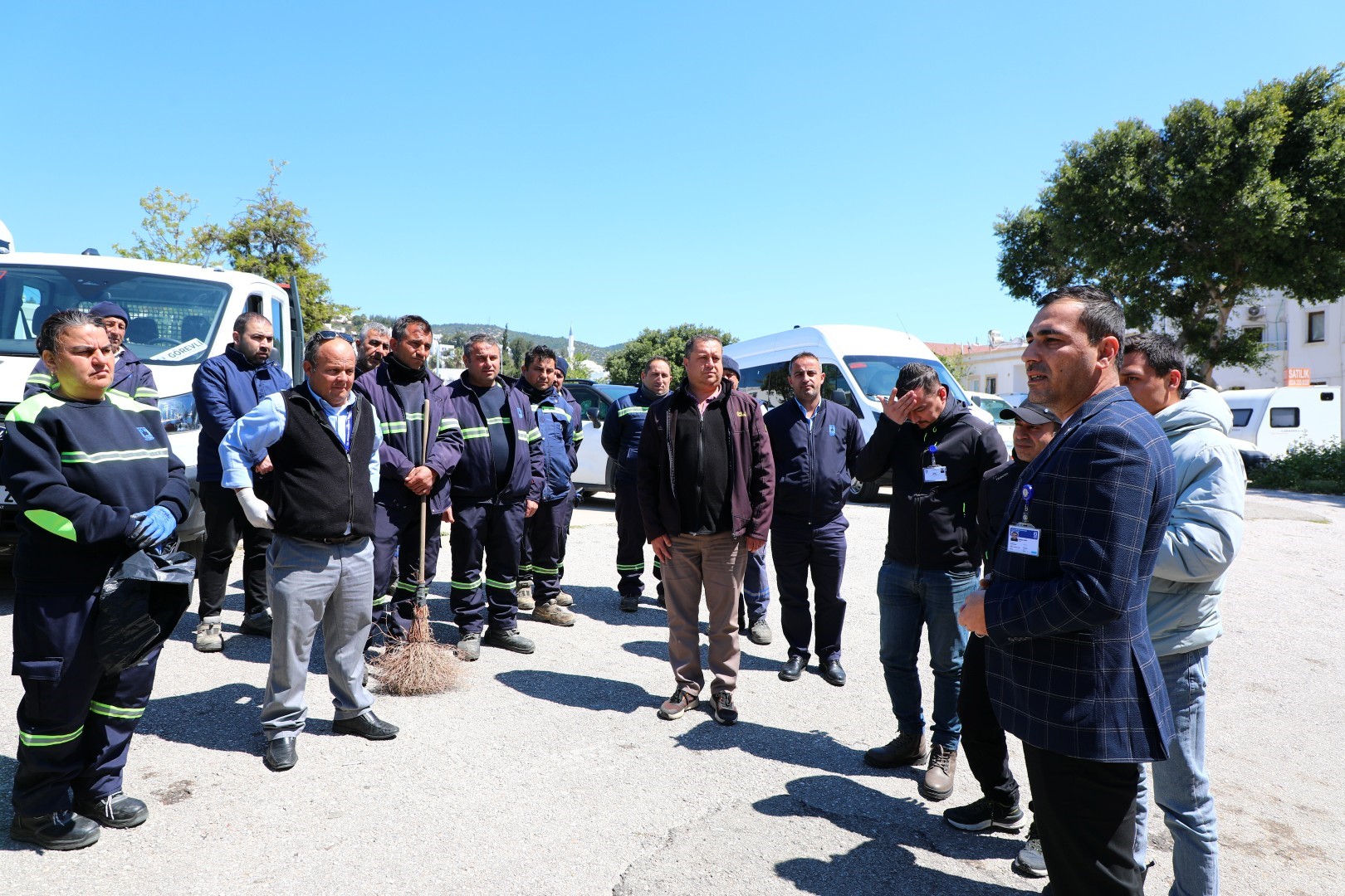 Gümbet’te 2 bin 250 kilogram atık toplandı