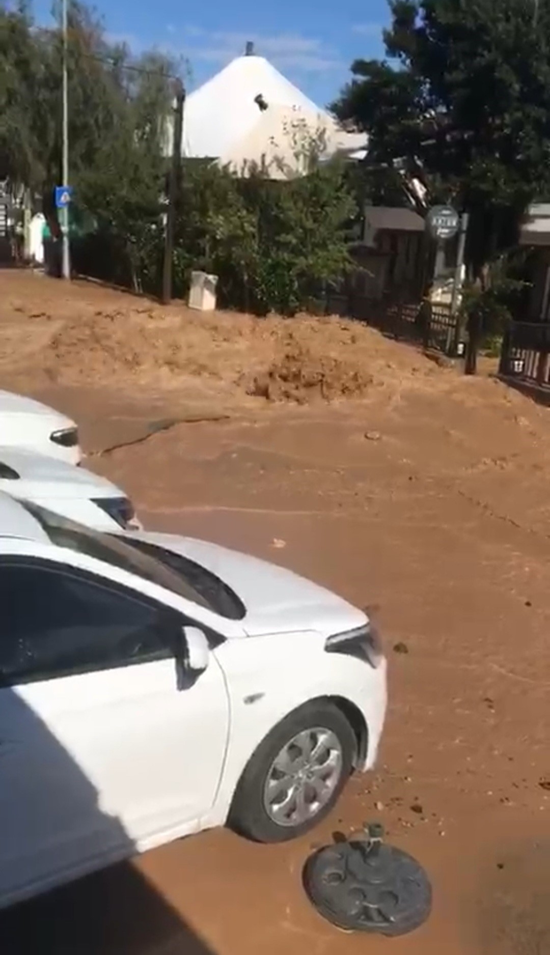 Bodrum’da tonlarca su yine boşuna aktı! 