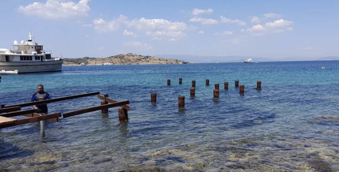 Bodrum'da kaçak yapıların yıkımları devam ediyor 