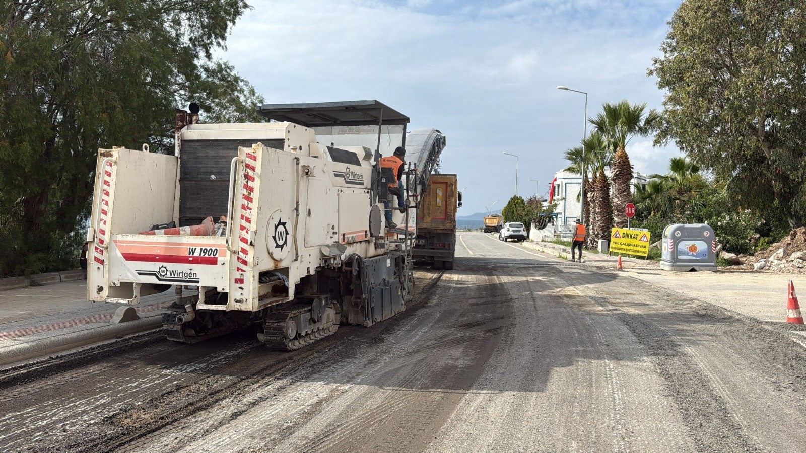 Bodrum Turgutreis yolunda yenileme çalışması
