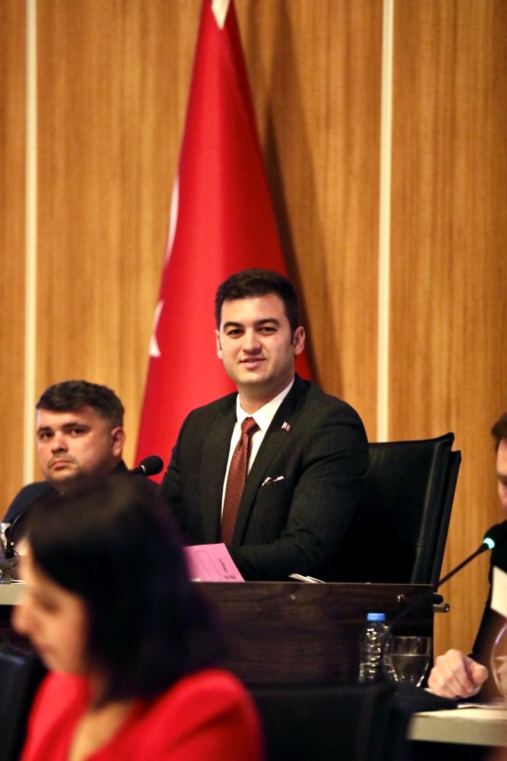 Başkan Mandalinci, ilk meclis toplantısını yaptı