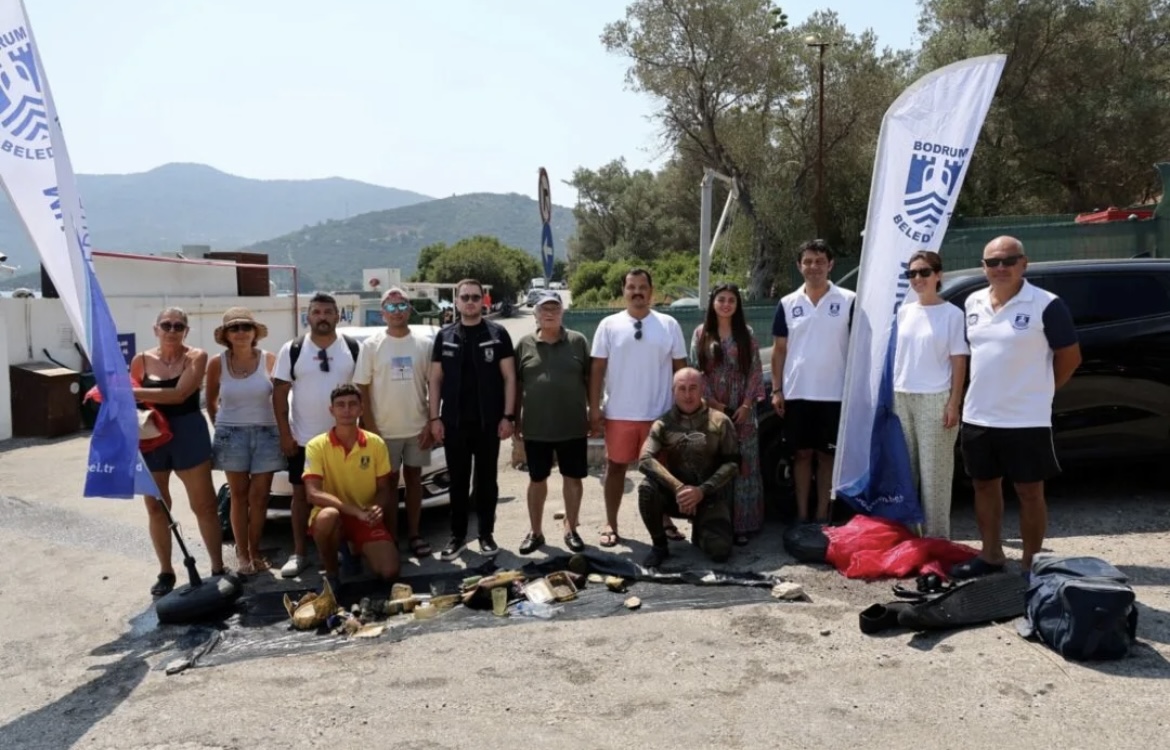 Torba’da Deniz Dibi Temizliği