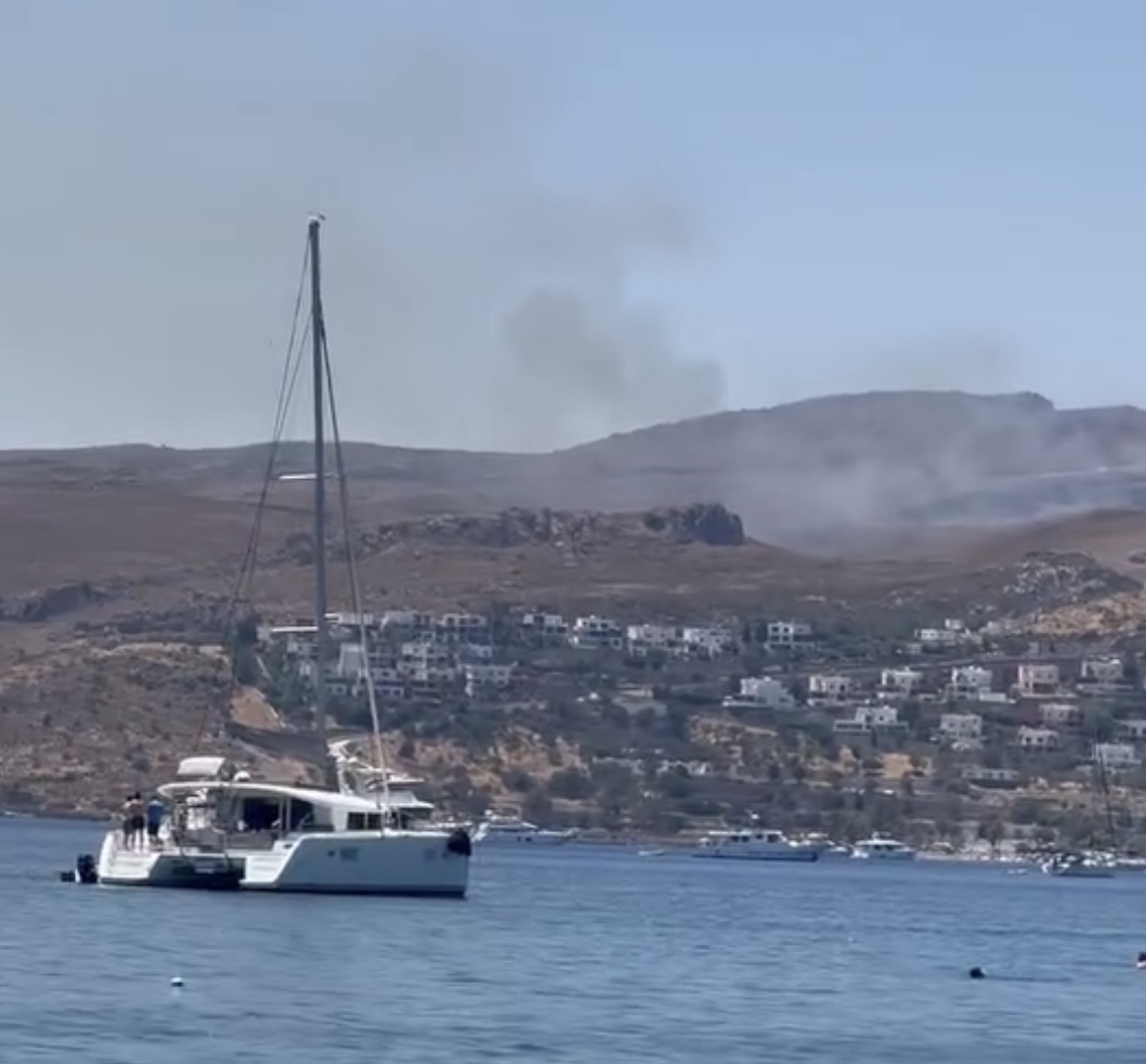 Bodrum'da 2 noktada yangın!