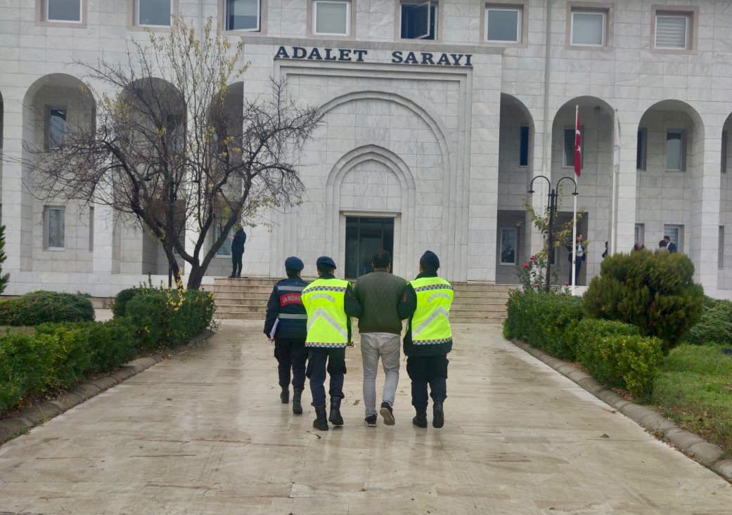  Terör örgütü üyesi Milas’ta yakalandı