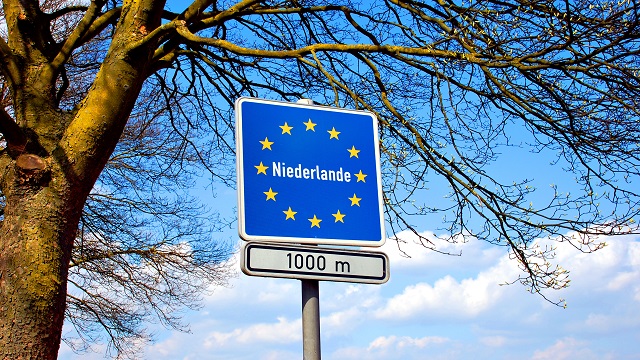 Hollanda’ya iltica başvuruları en yüksek seviyeye ulaştı 