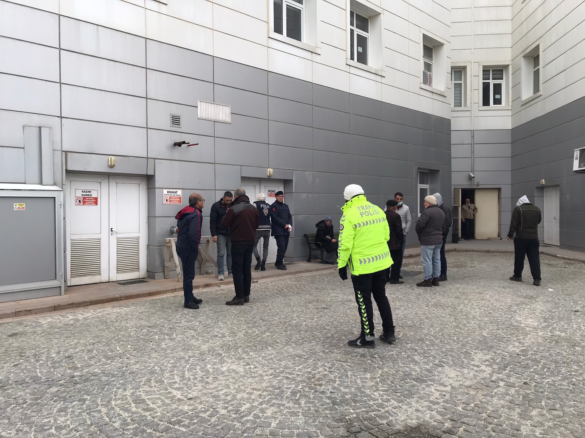  Bodrum’a giden yolcu otobüsünün devrilmesiyle 8 kişi hayatını kaybetti, 33 kişi yaralandı