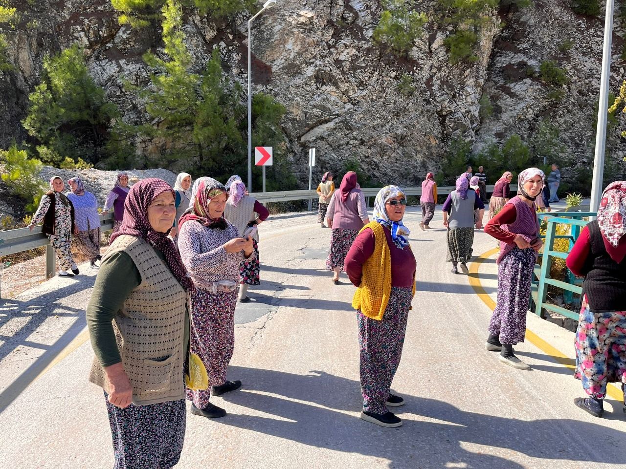 Milas’ta su eylemi: ‘Suyumuzu Bodrum’a vermeyeceğiz’