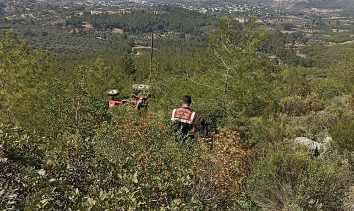 Bodrum'da devrilen traktörün sürücüsü genç kız hayatını kaybetti