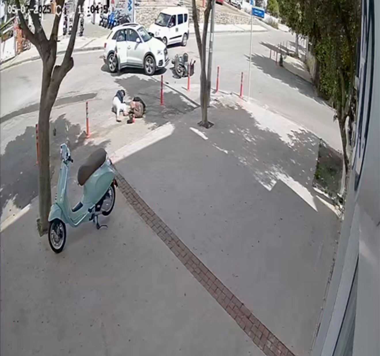 Bodrum'da motosiklet cipe çarptı: 2 yaralı