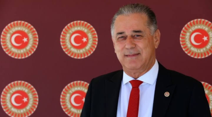 CHP Muğla Milletvekili Suat Özcan mide kanaması şüphesiyle hastaneye kaldırıldı