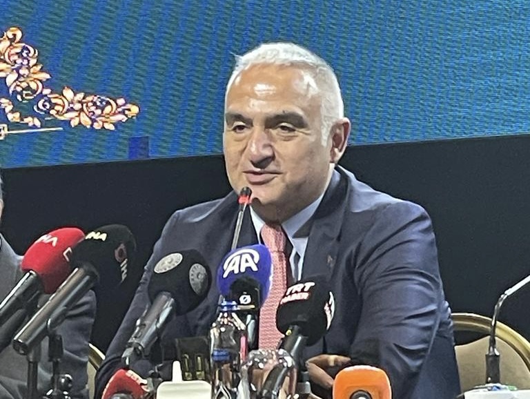 Kültür ve Turizm Bakanı Ersoy, Bodrum'da STK’lar ve turizmcilerle buluştu