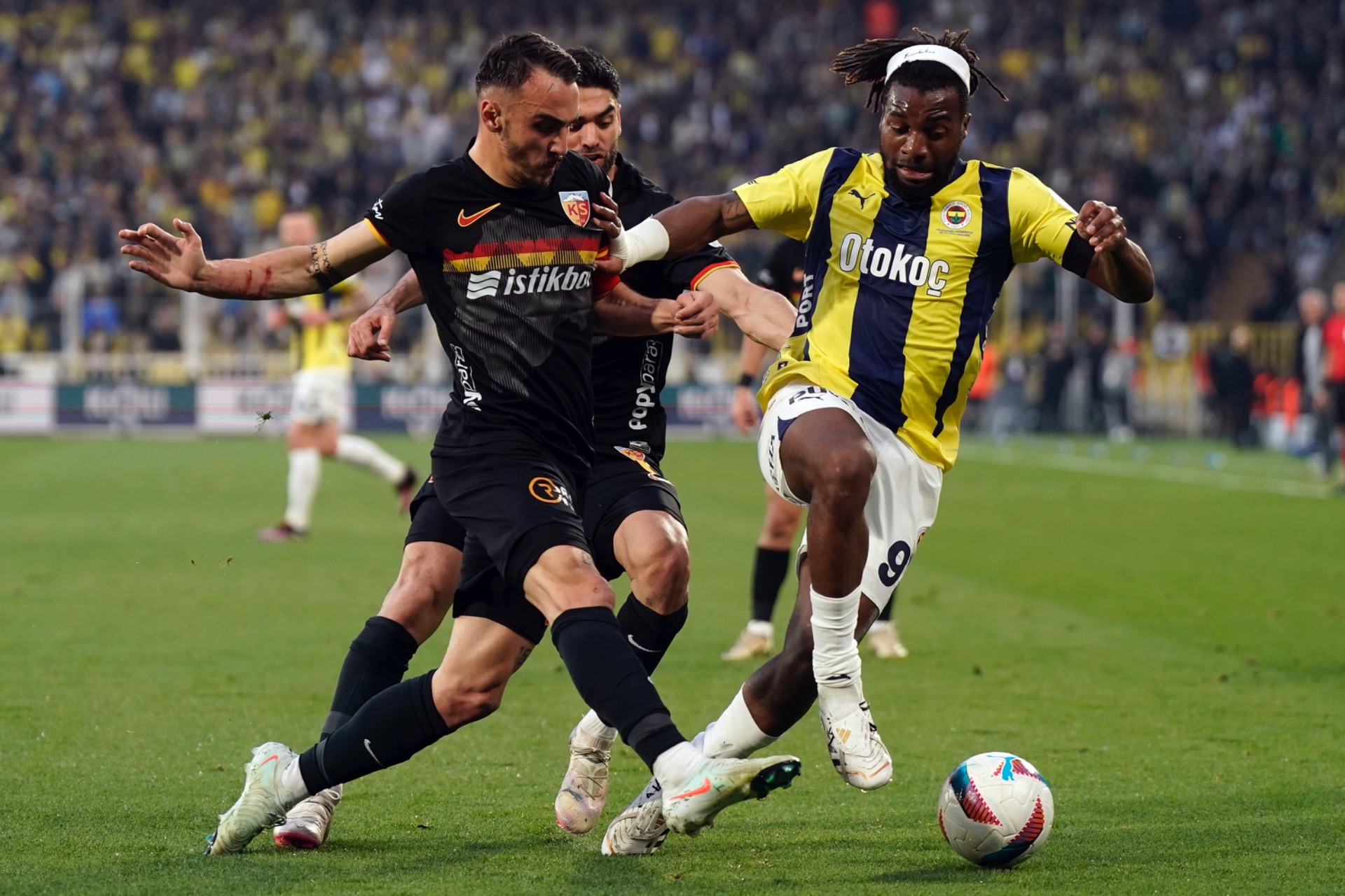 Süper Lig'de 32. hafta görünümü