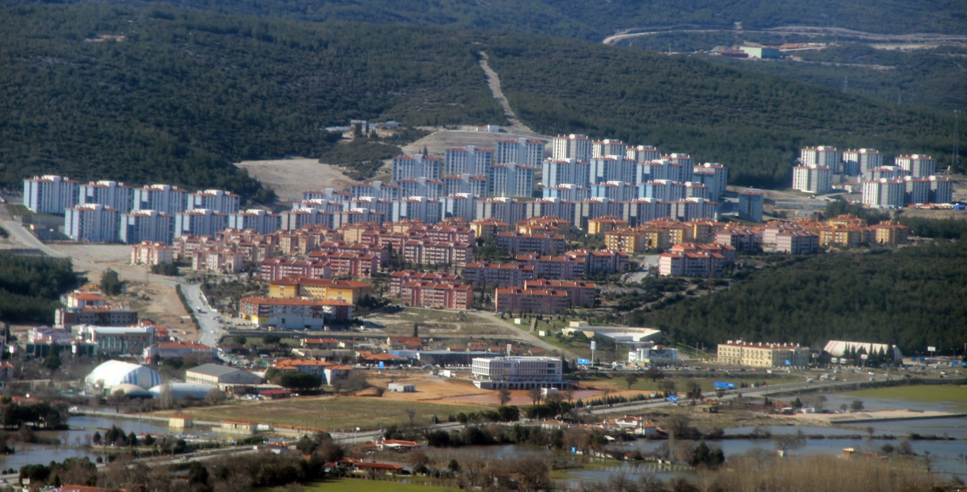  TOKİ Milas, Köyceğiz ve Fethiye konutlarının ihaleleri yapıldı
