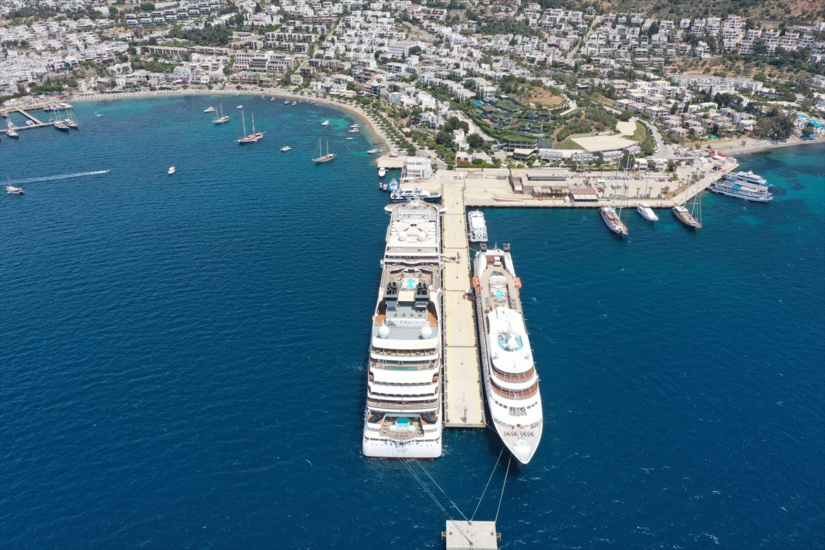 BAHAMALAR BAYRAKLI 