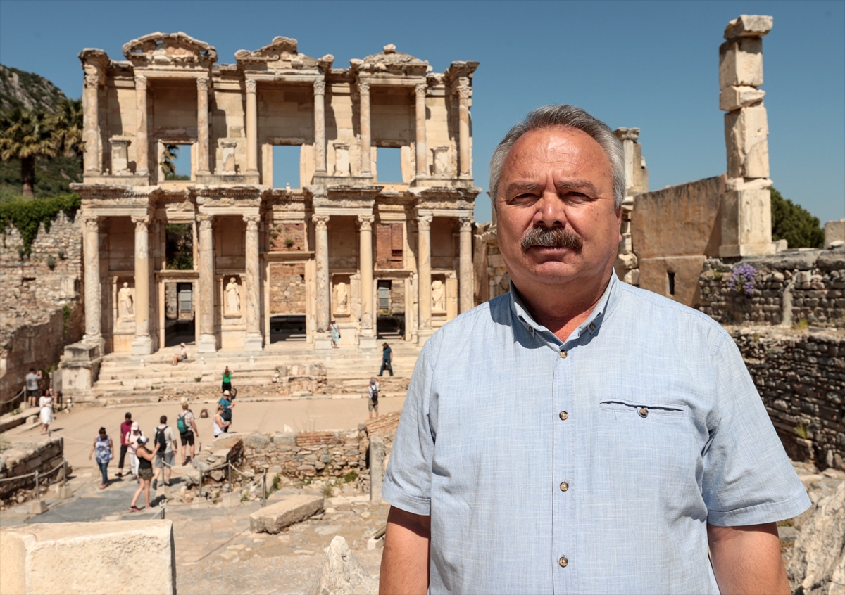 EFES ANTİK KENTİ'NDE SALGININ İZİ 