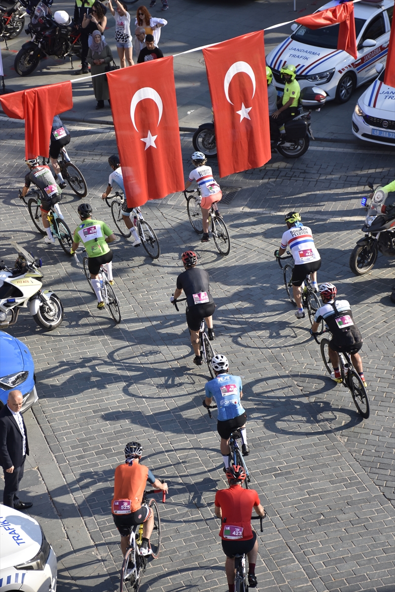 2. ULUSLARARASI CORELLİ BODRUM HALİKARNAS GRANFONDO BİSİKLET YARIŞLARI BAŞLADI