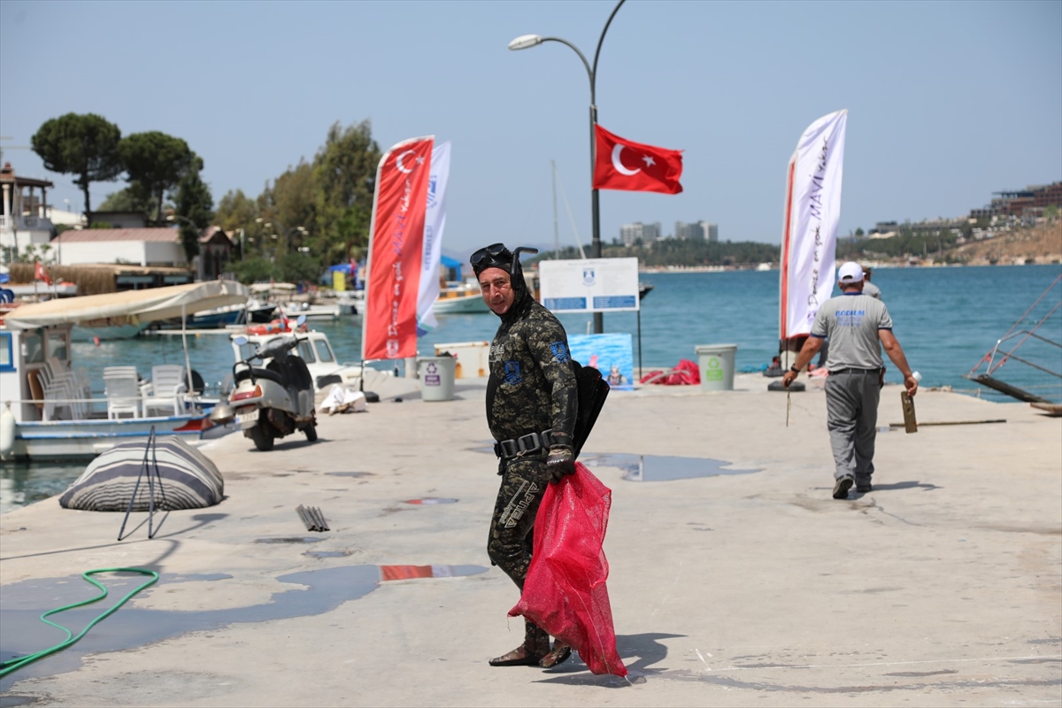 GÜVERCİNLİK’TE DENİZ DİBİ TEMİZLENDİ 